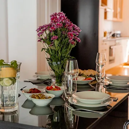 Bonnystay River Side 100 Qm Fuer 4 Personen *