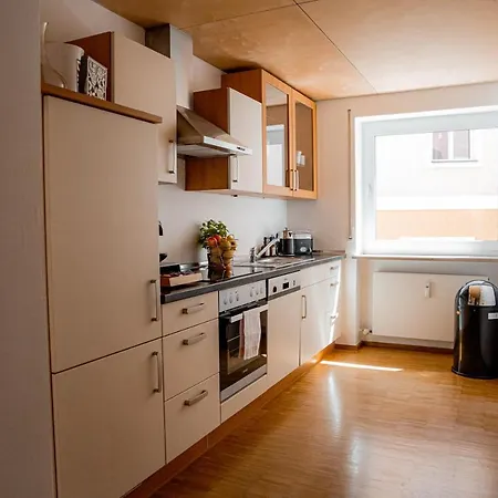 Bonnystay River Side 100 Qm Fuer 4 Personen Pasov
